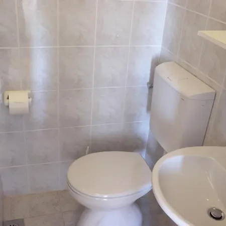 Frane Apartmán *