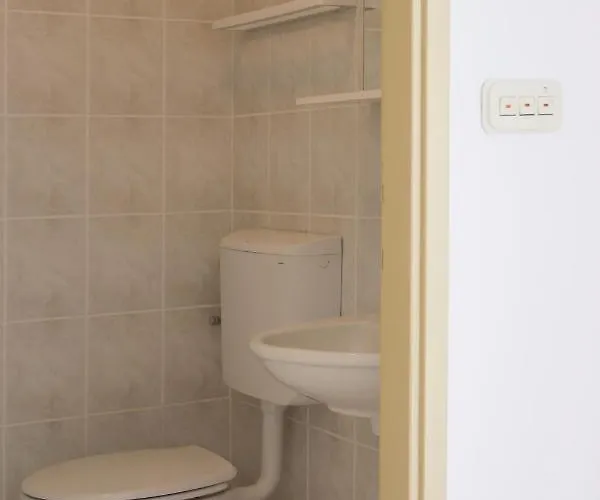 아파트 아파트먼트 프레인 흐바르