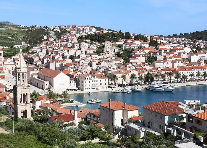 아파트먼트 프레인 아파트 흐바르