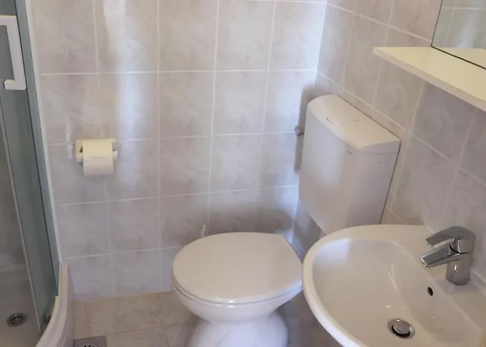 아파트먼트 프레인 아파트 *