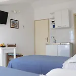 아파트먼트 프레인 * 흐바르